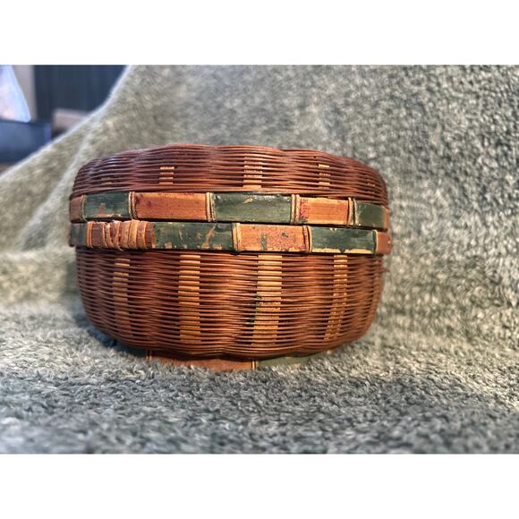 Original Chinese Tea Basket Circa Early 1900s - Picture 3 of 10